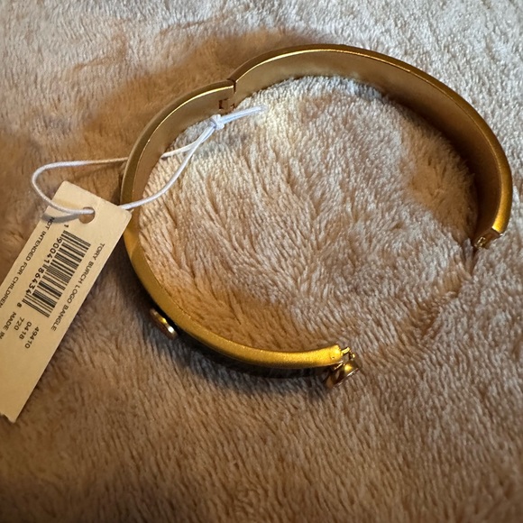 NWT Tory Burch Authentic Black Enamel and Gold Logo Bracelet - Picture 5 of 8